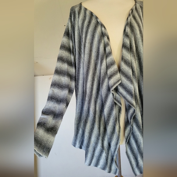 Dress Barn Striped Cardigan size XL - Picture 3 of 7